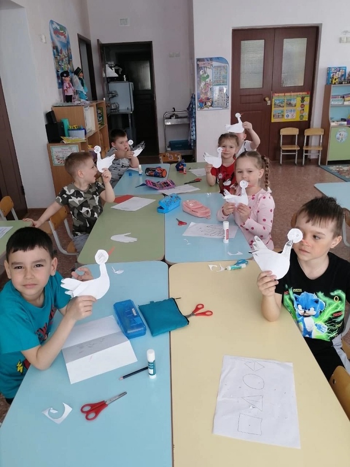 Детсад «Золотой ключик» присоединился к Всероссийской акции «Журавли»