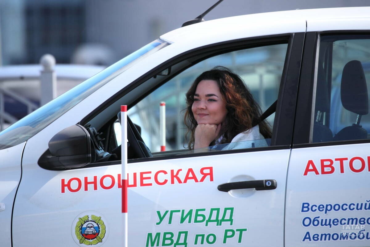 Жителям Татарстана рассказали, кто может бесплатно отучиться на водительские права