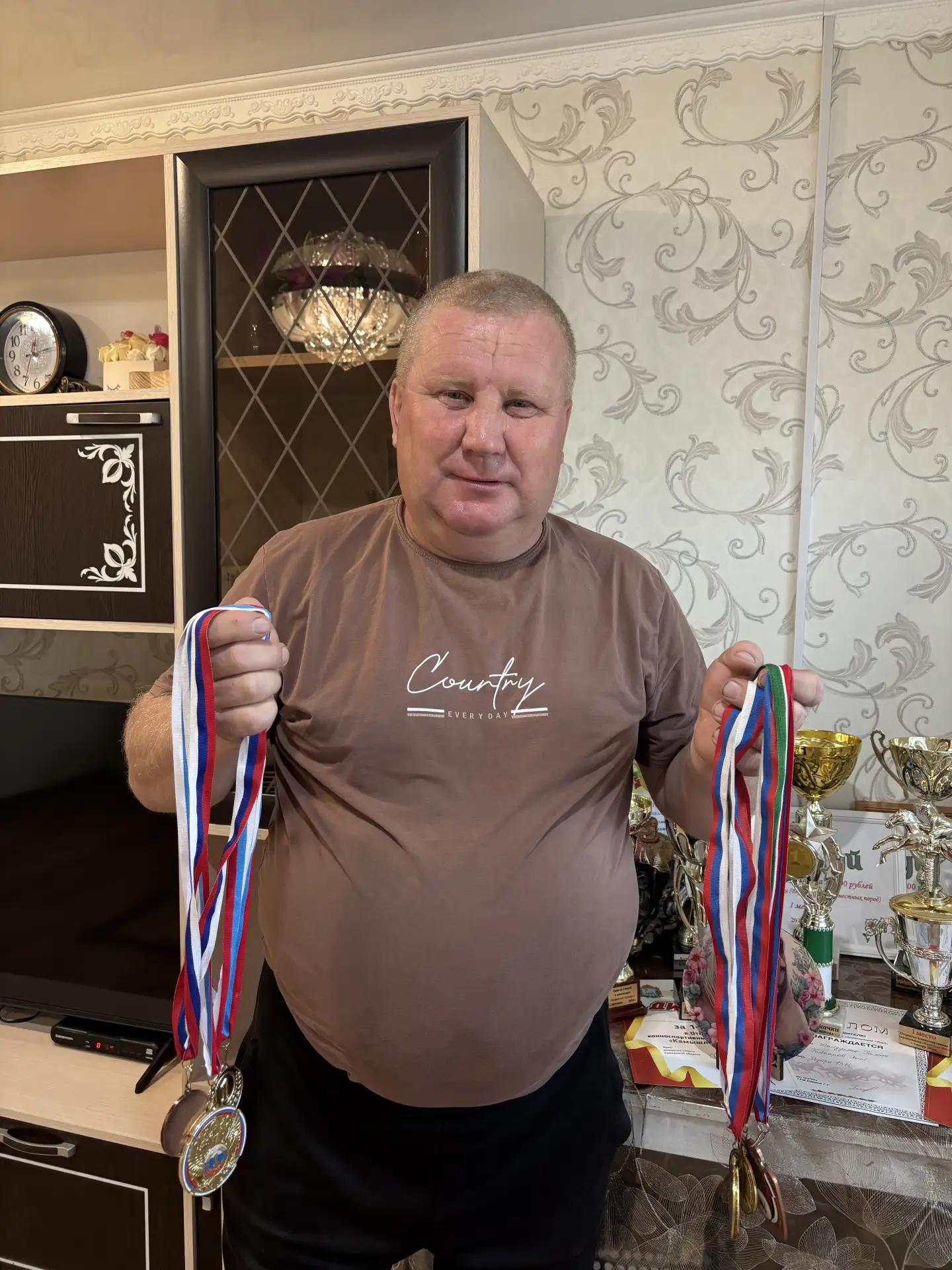 Начнём рассказ с Рамиса Нурхаметовича Шайдуллина, которого придётся называть «старший Рамис» (хотя разница в возрасте у них всего два года):