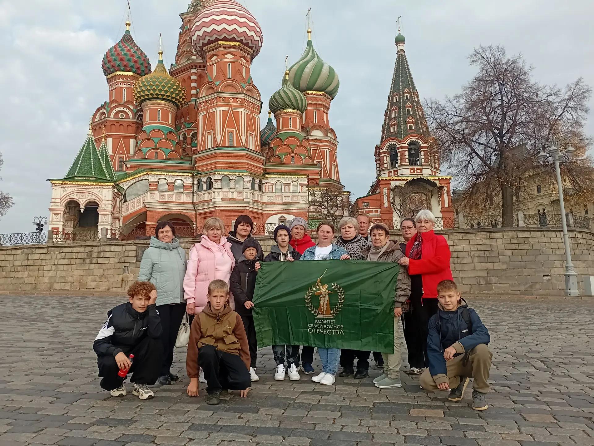 Обзорная экскурсия на теплоходе «Москва 51» по реке Москве стала идеальным обзором всего города как на ладони.