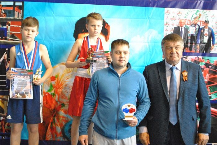 В Новошешминске завершился Республиканский открытый турнир по боксу