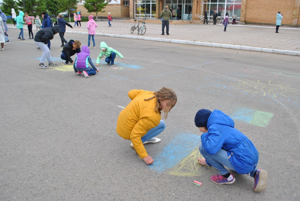 1 июня, в День защиты детей в Новошешминске было организовано много детских праздничных мероприятий