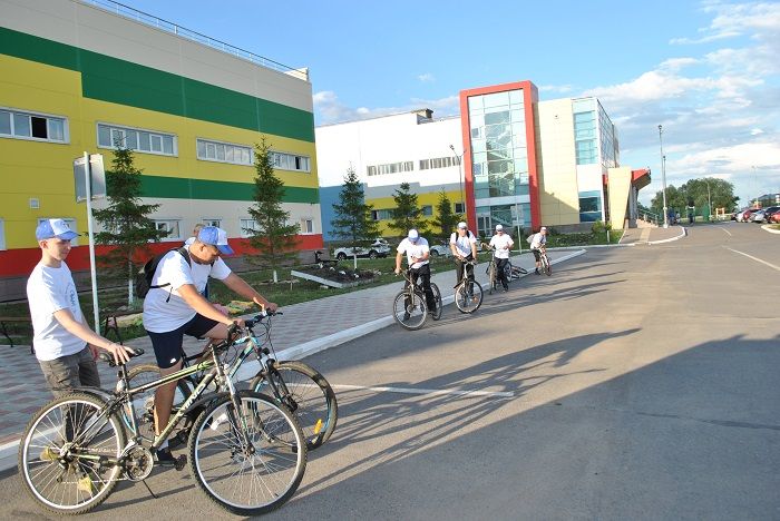 В Новошешминске стартовал велопробег по маршруту «Новошешминск-Черемшан», посвященный Году мужского здоровья