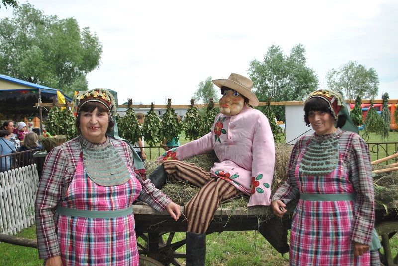 В селе Ленино отметили День села и кряшенский праздник «Питрау»
