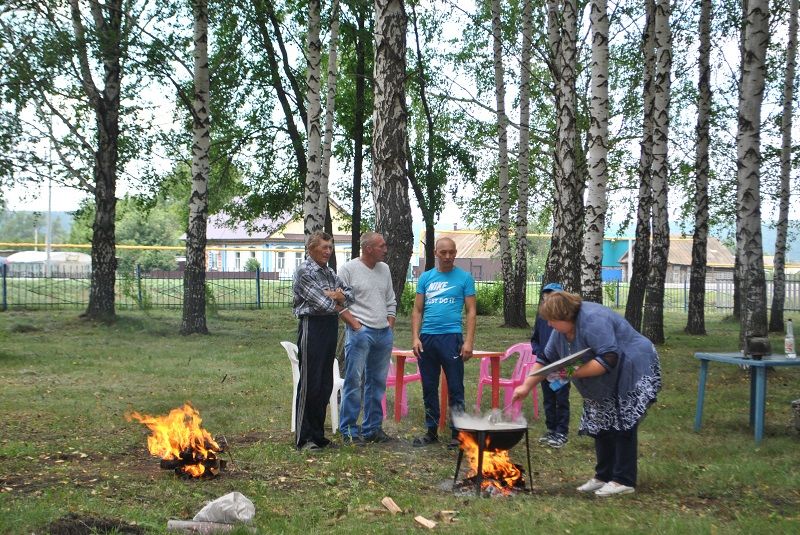 Ленинода Питрау һәм Авыл көне