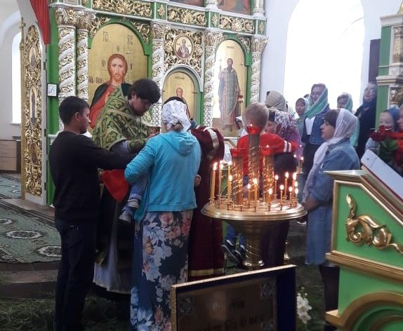 Православные  отпраздновали Троицу