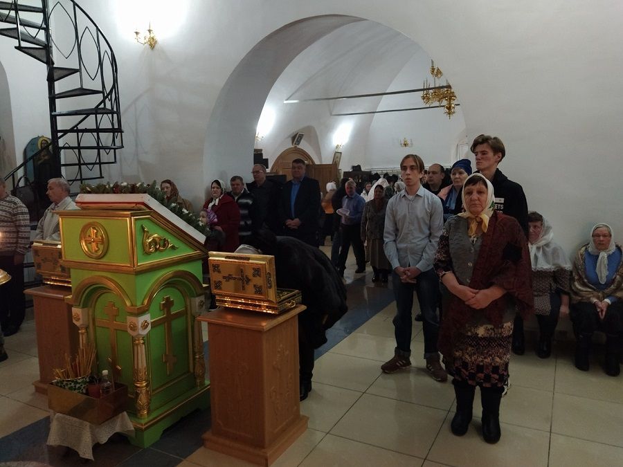Православные Новошешминска встретили Рождество Христово