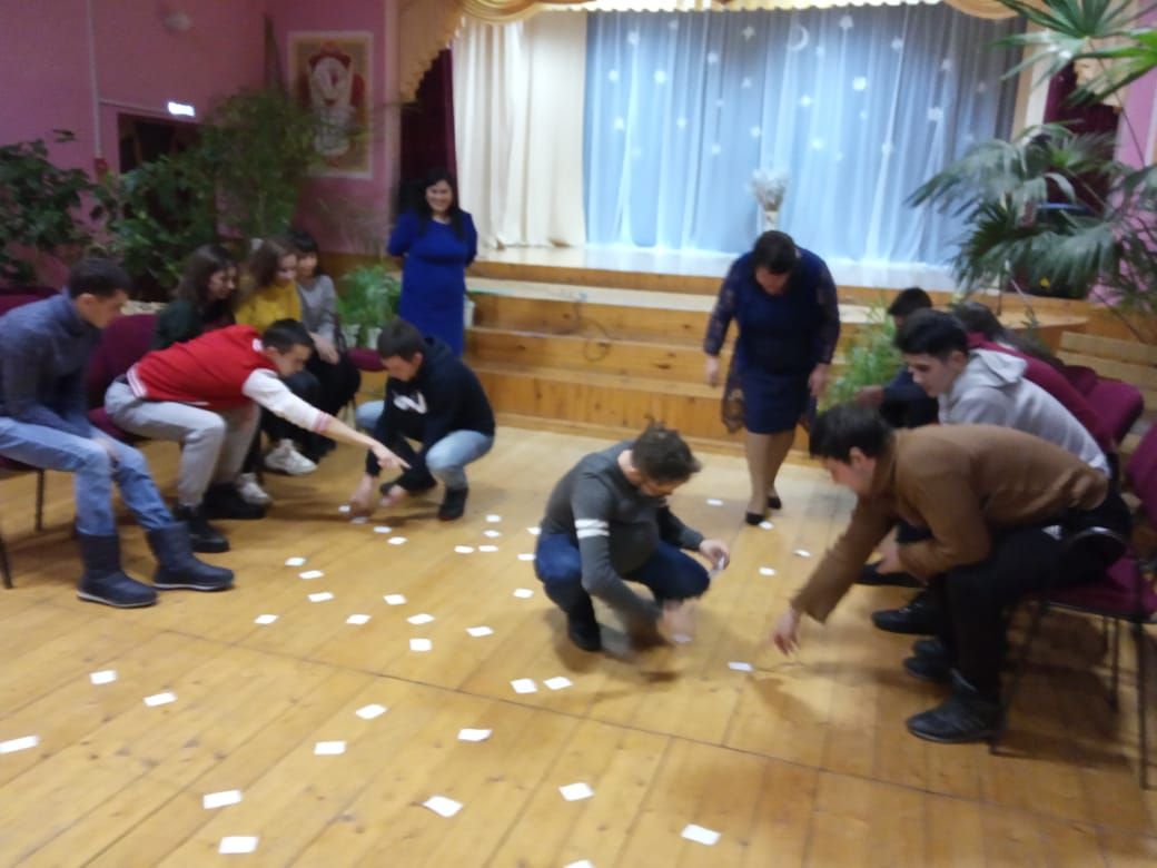 Встреча студентов  прошла в Просточелнинском СДК