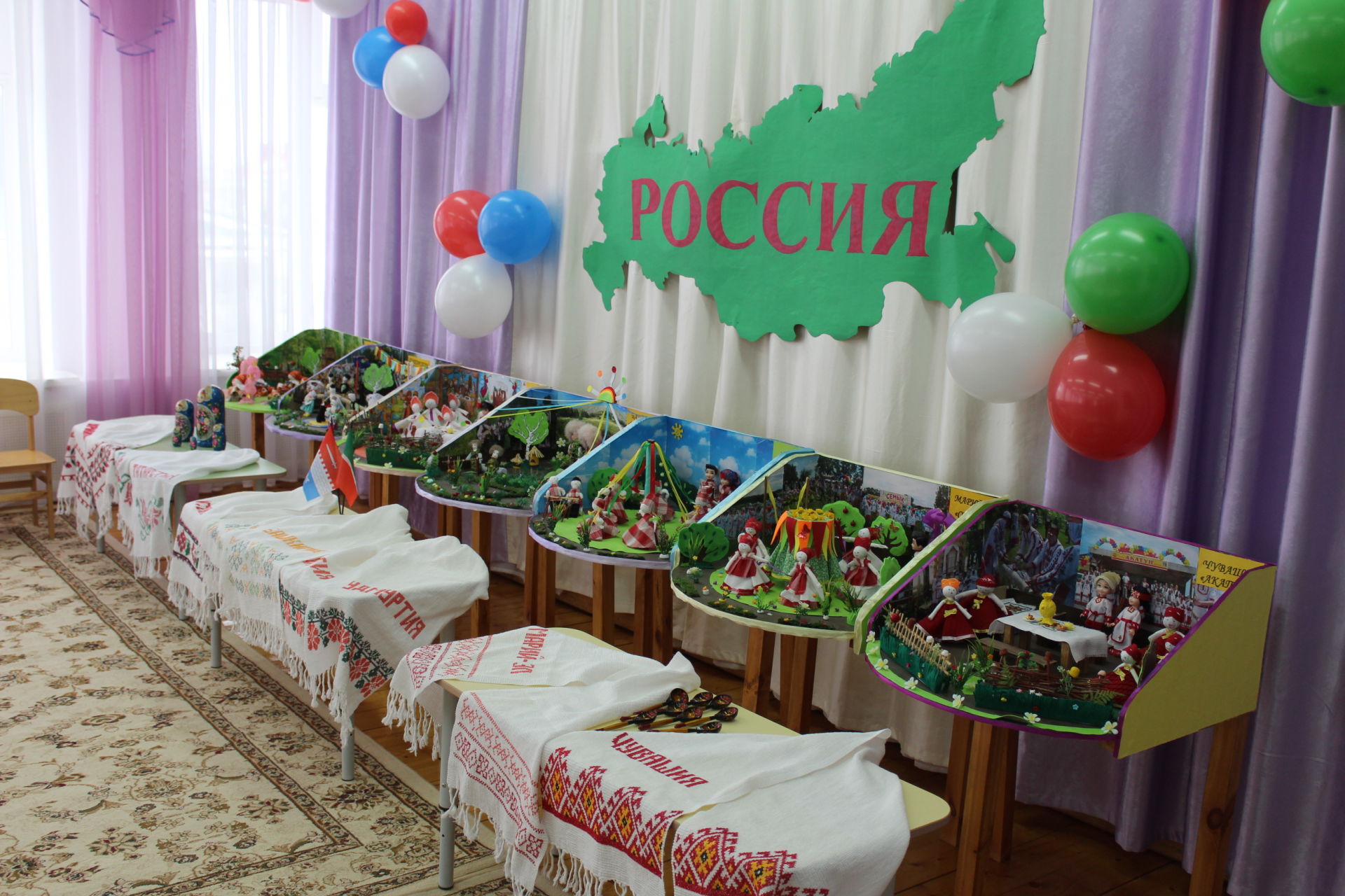 Депутат Госсовета РТ Камиль Нугаев посетил школы и детсады Новошешминского района