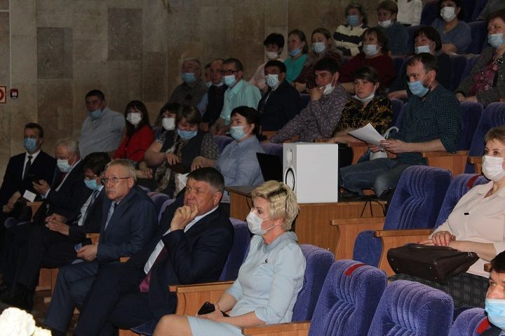 В Новошешминске прошла встреча с участниками предварительного голосования «Единой России» в Госдуму РФ
