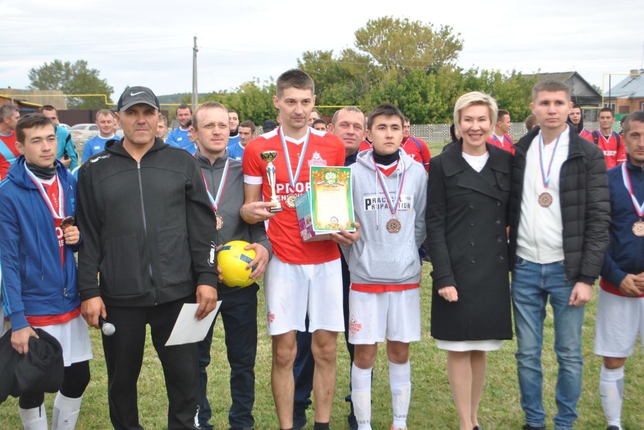 Чемпионат по футболу среди команд сельских поселений Татарстана прошел в Новошешминском районе