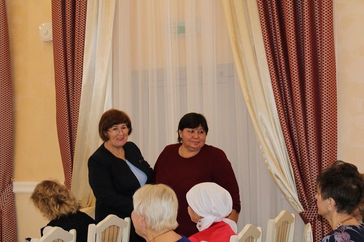 В канун Дня матери в Новошешминском отделе ЗАГС прошло праздничное мероприятие (фоторепортаж)