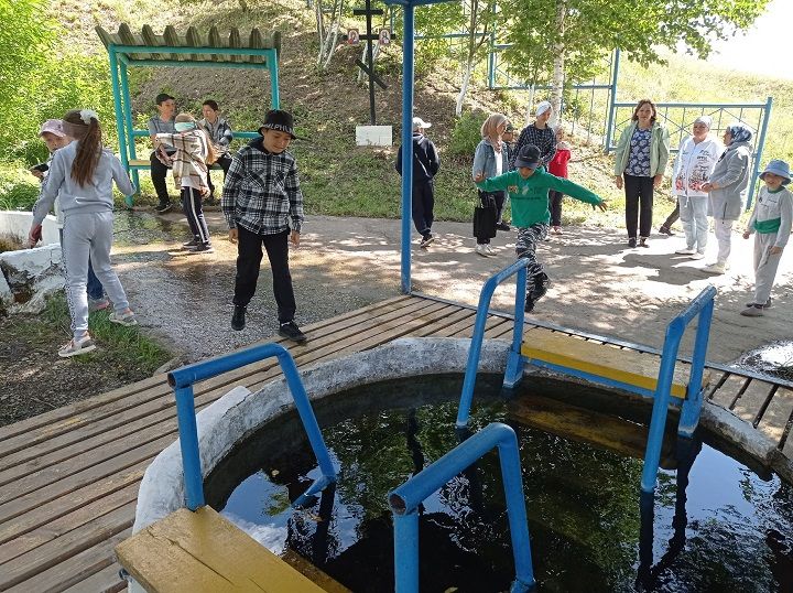 Зирекле лицееның мәктәп яны лагерында егерменче көн эмоцияләргә бай булган