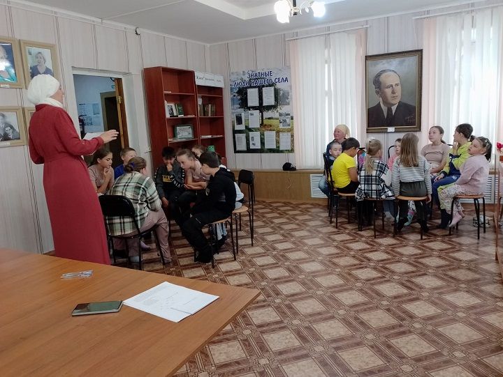 В Шахмайкинском музее прошел литературный час «По сказкам Пушкина!»