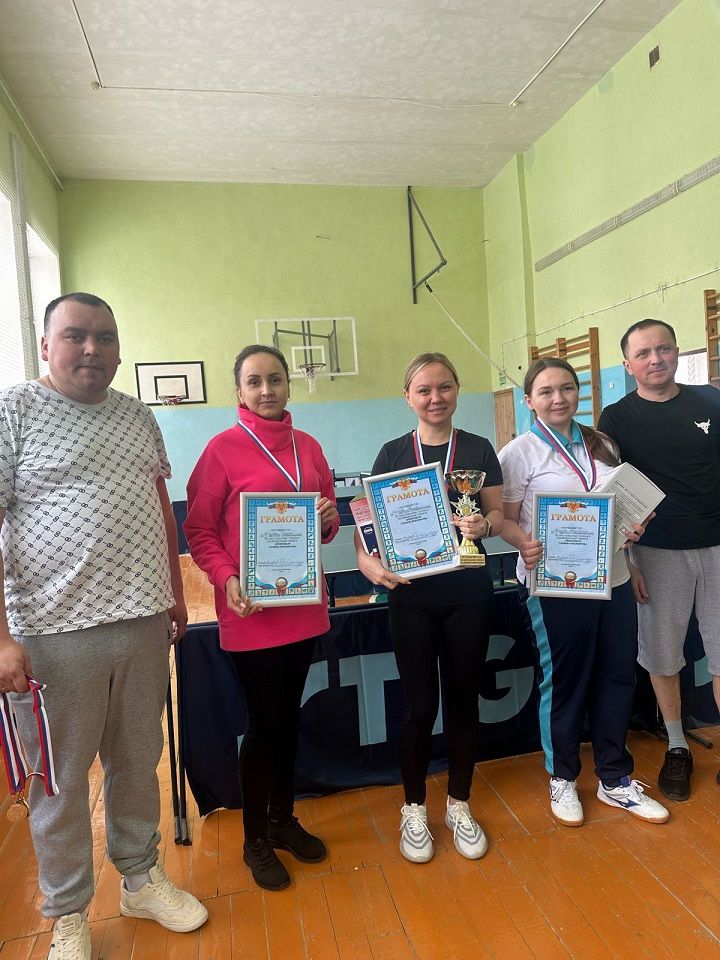 Чуаш Чабаксарында өстәл теннисы буенча район турниры узган