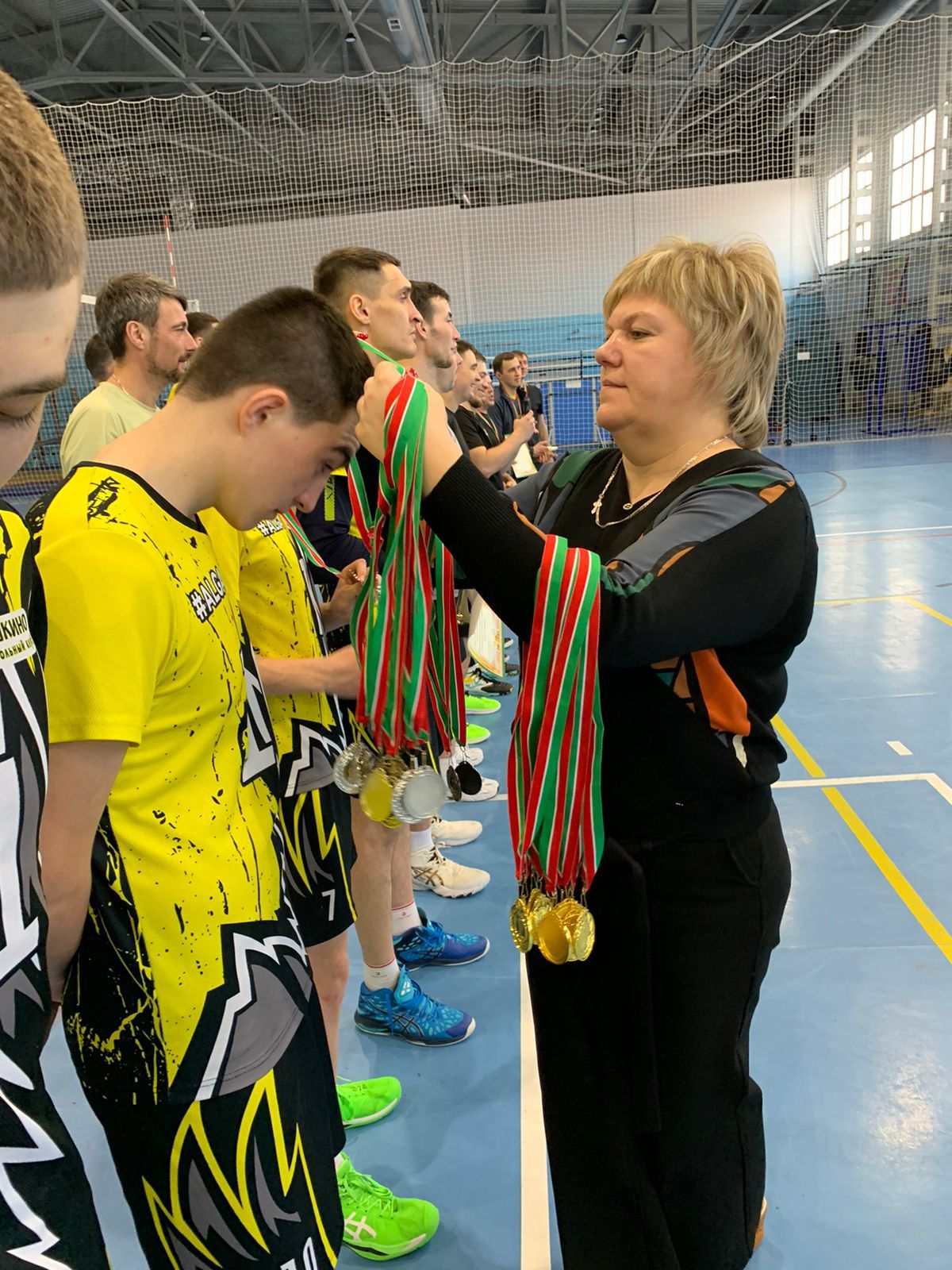 «Мы вместе» — турнир по волейболу в поддержку участников СВО прошёл в Новошешминске