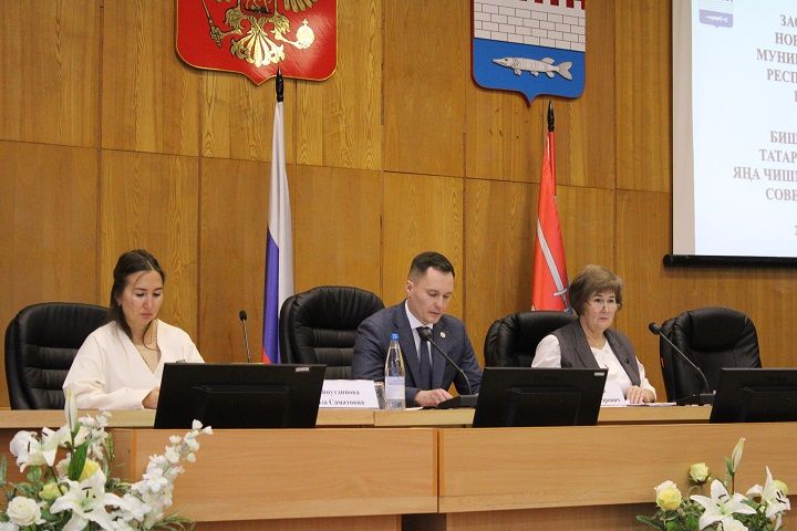 На заседании Совета района внесли изменения в ряд нормативно-правовых актов