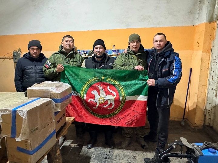 Сугышчыларга тагын ике автомобиль илттеләр