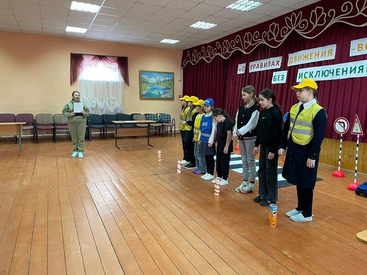 В Краснооктябрьском сельском клубе прошло профилактическое мероприятие по правилам дорожного движения
