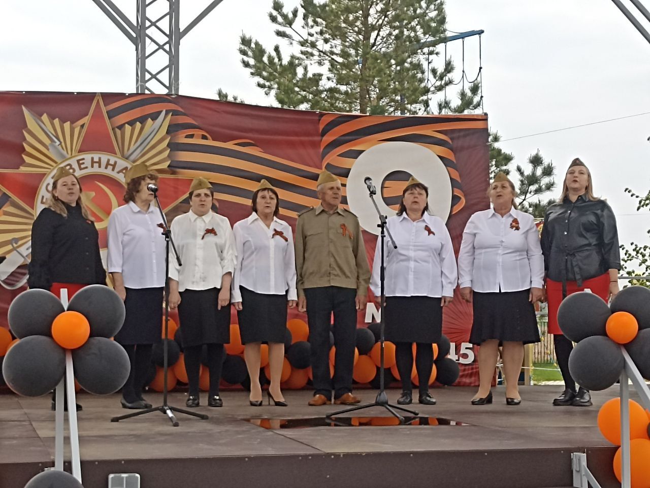В Новошешминске прошел патриотический фестиваль «Живи, цвети, Победный май!»