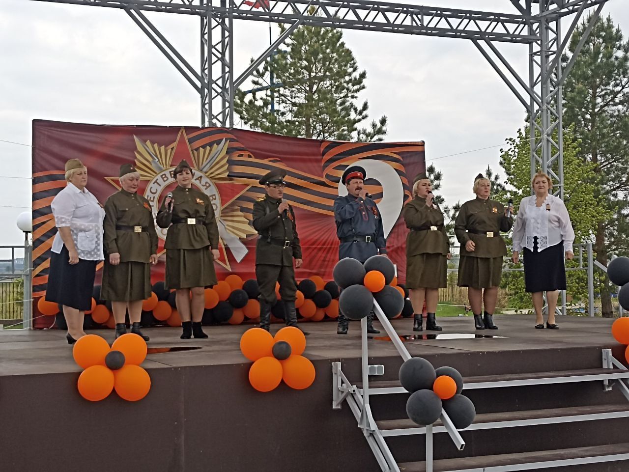В Новошешминске прошел патриотический фестиваль «Живи, цвети, Победный май!»