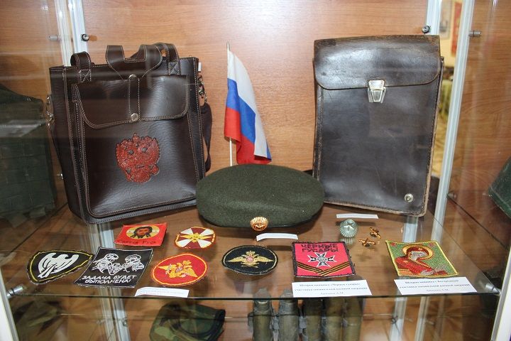 Хәзерге геройлар истәлегенә