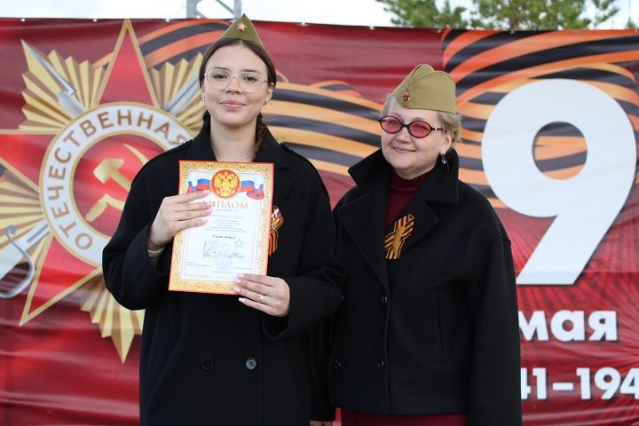 В Новошешминске прошел марафон «Война в стихах», посвященный 80-летию Победы (фоторепортаж)