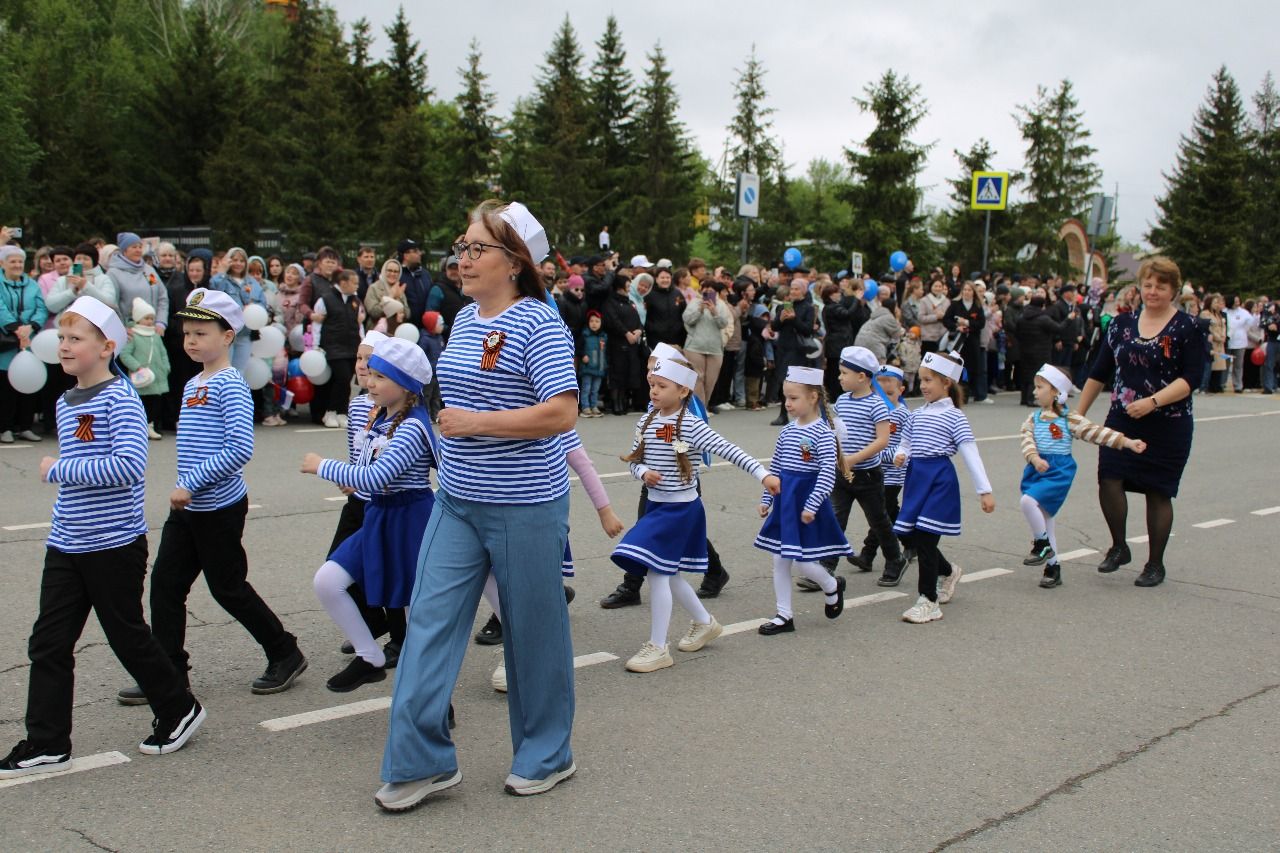 Новошешминцы празднуют 80-летие Великой Победы (фоторепортаж)