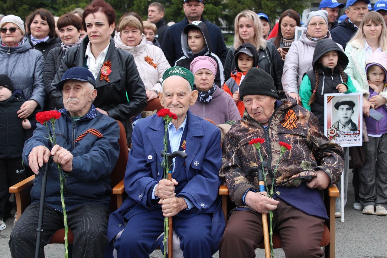 Новошешминцы празднуют 80-летие Великой Победы (фоторепортаж)