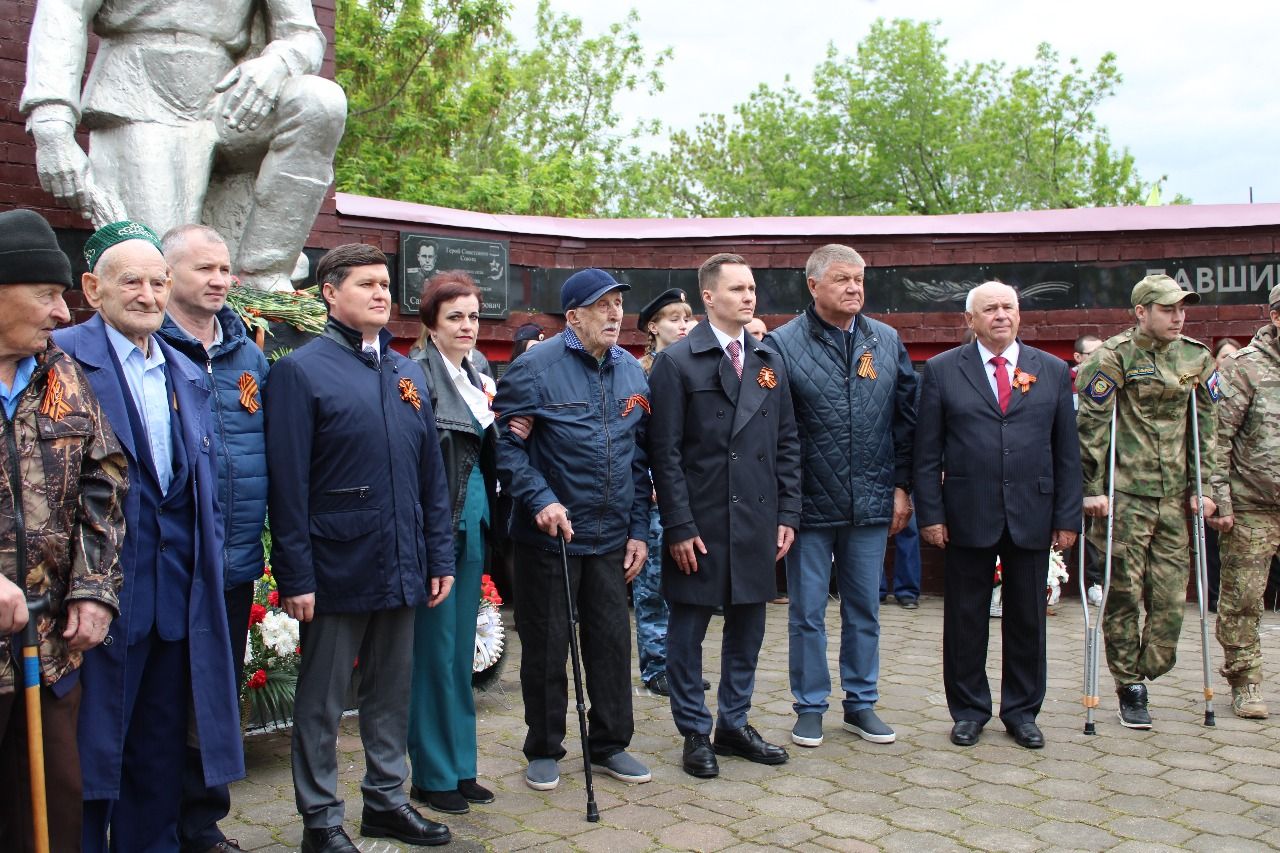 Новошешминцы празднуют 80-летие Великой Победы (фоторепортаж)