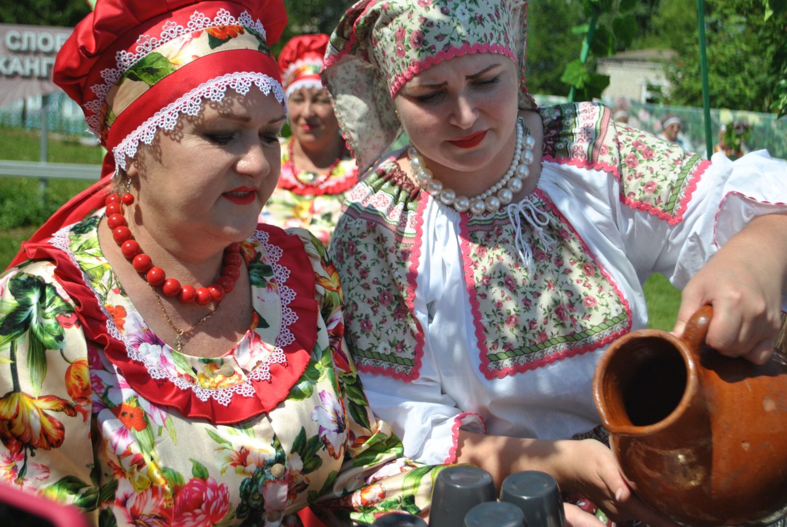 Дальнейший путь лежал к гостеприимной и хлебосольной Слободе Архангельской.
