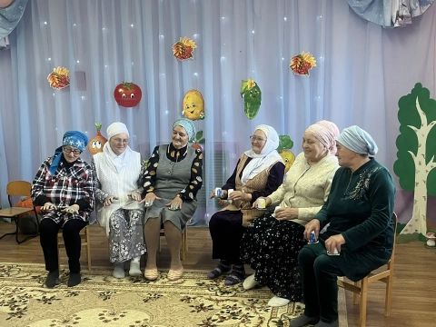 Алтын көздә – җылы очрашу