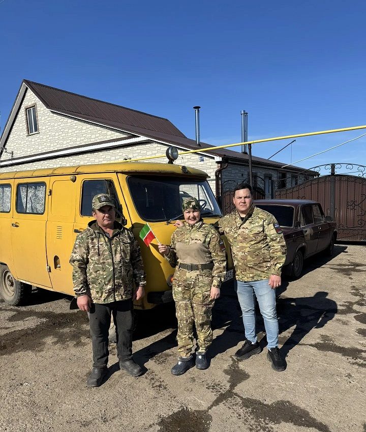«Буханка» для Победы: семья из Чувашской Чебоксарки передала УАЗ бойцам