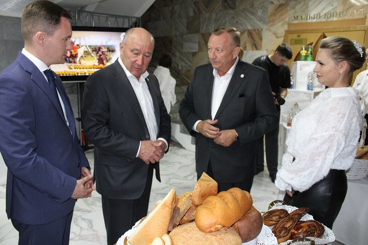 В Новошешминском районе прошел зональный семинар-совещание по вопросам повышения деловой активности населения (фоторепортаж)
