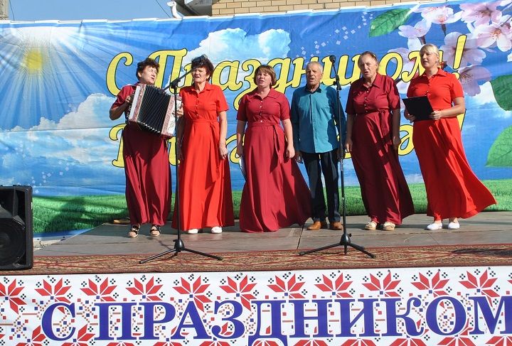 Олы яшьтәге олы куанычлар