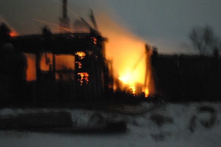 Не жди беды: спасатели Новошешминска обошли дворы, чтобы напомнить главные правила