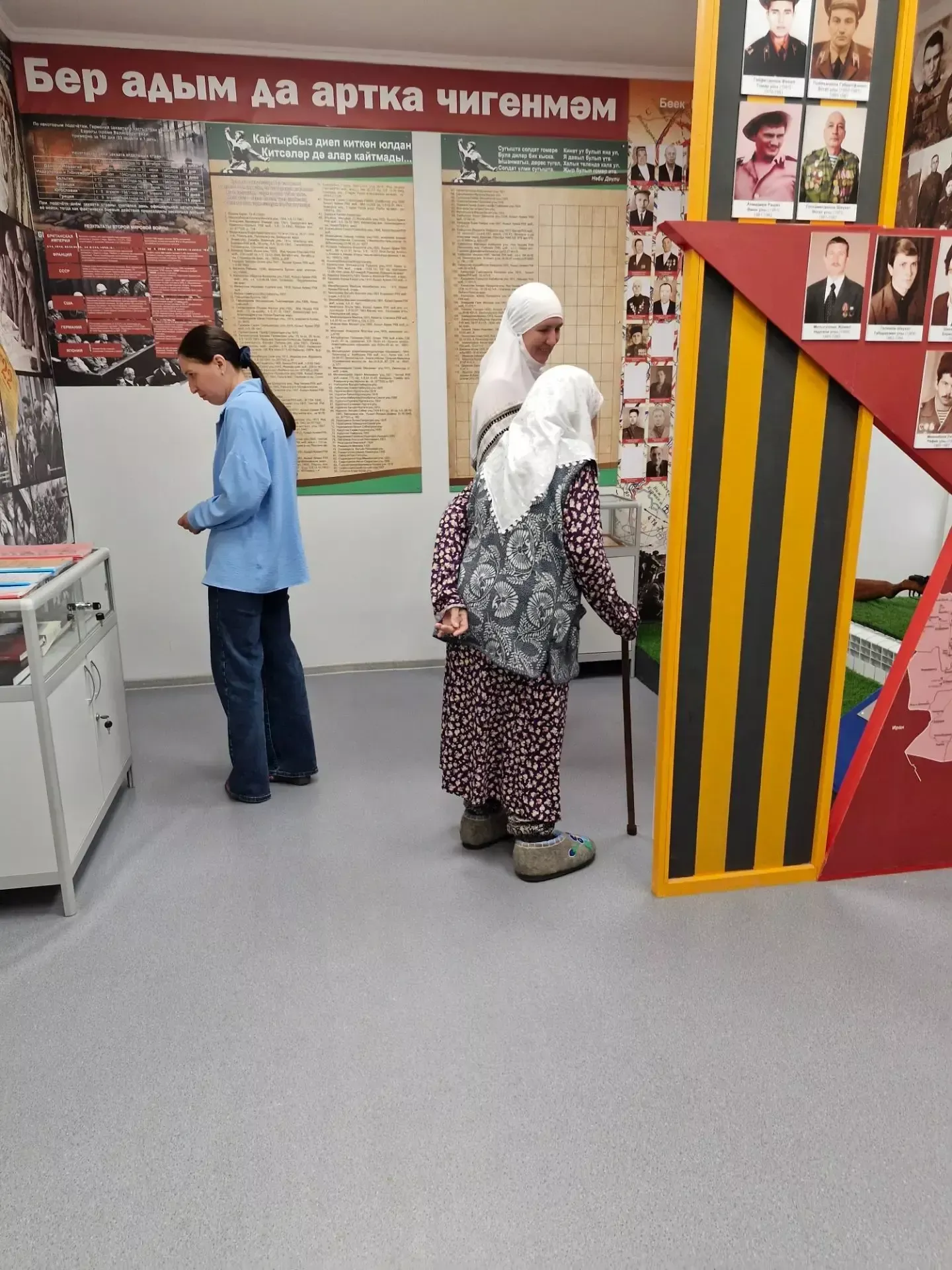 Шахмай музеенда сугыш чоры балалары белән очрашу уздырдылар