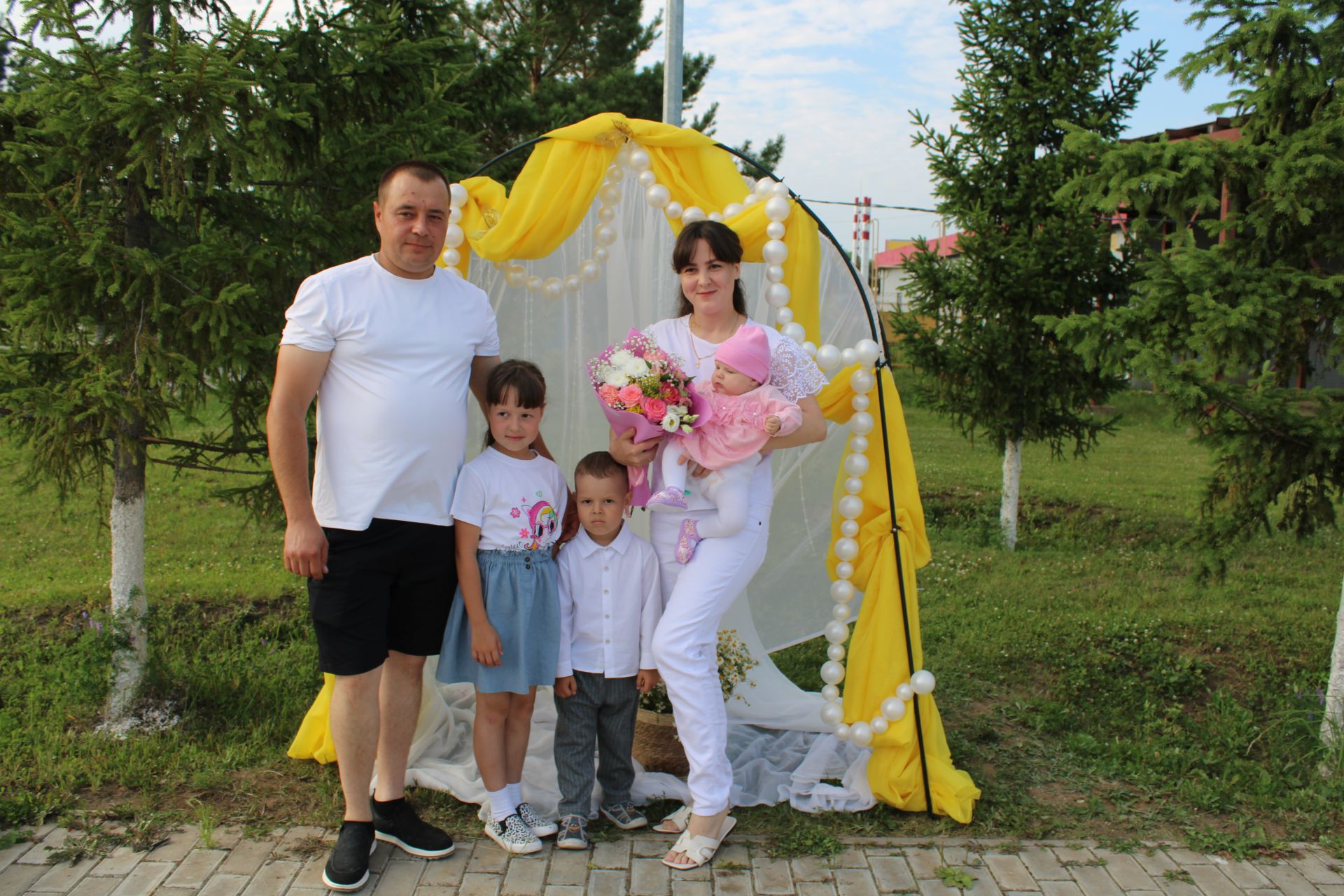 В Новошешминском парке культуры и отдыха отметили День семьи (фоторепортаж)