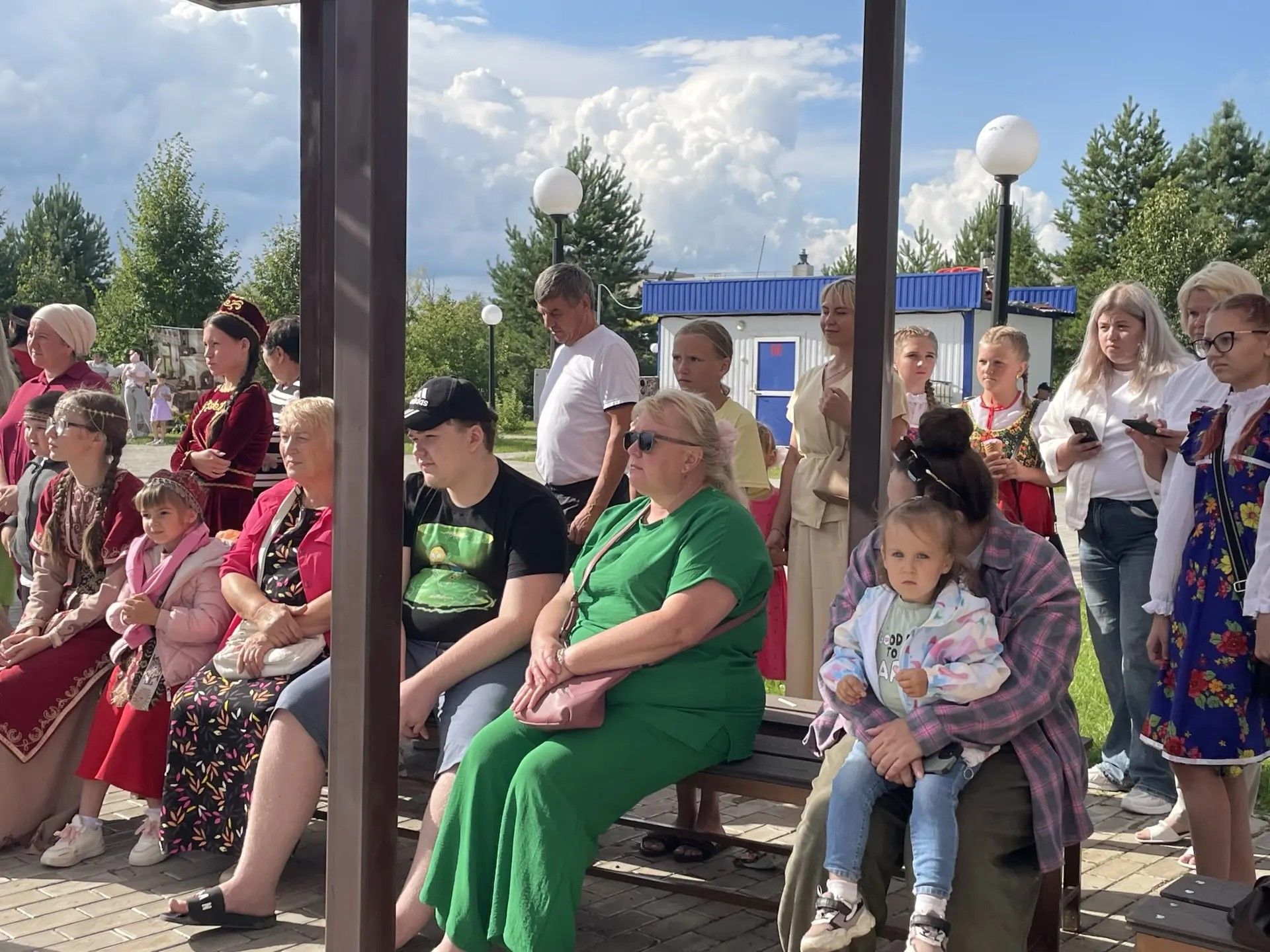 В Новошешминском парке культуры прошёл праздник День дружбы народов