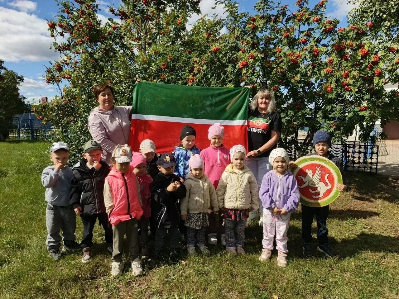 Дошколята открыли Волшебный мир Татарстана