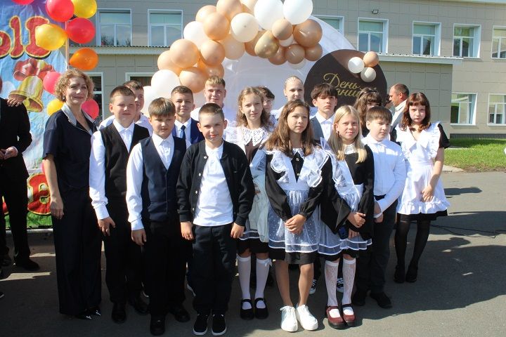 «Первое сентября – 2026» в Новошешминской гимназии (фоторепортаж)