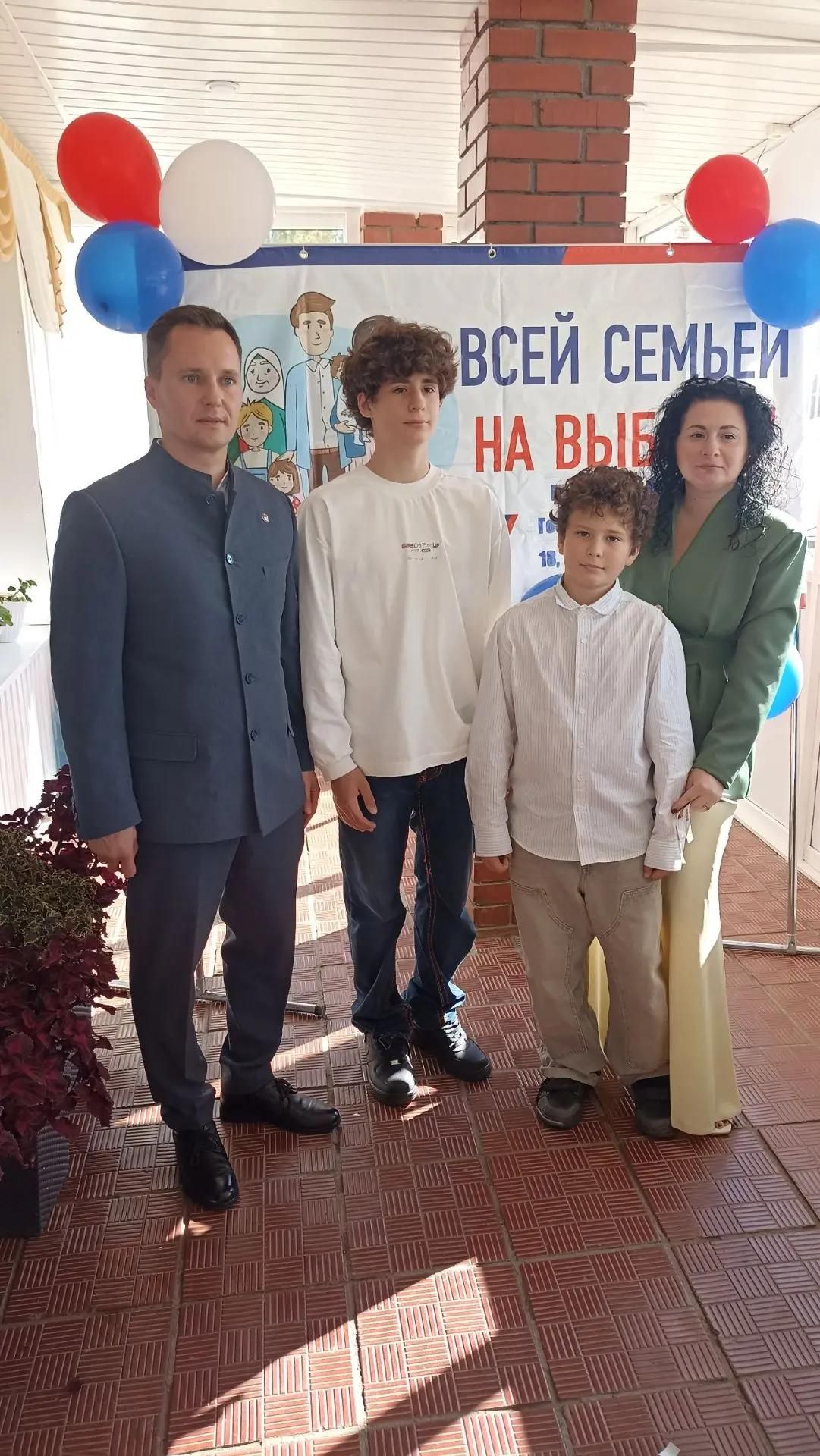 Глава Новошешминского района Егор Тарнавский исполнил свой гражданский долг