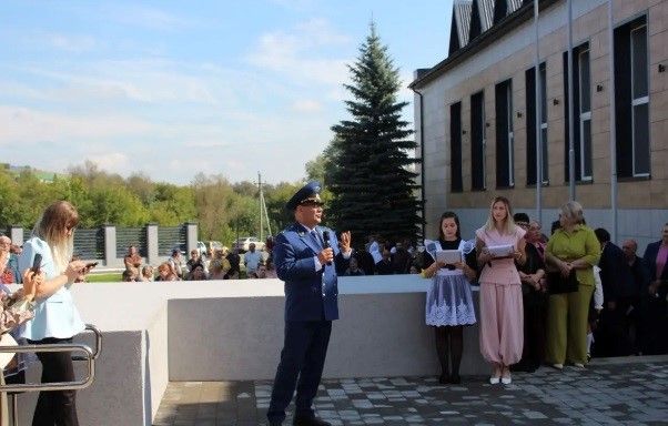 Прокурор района принял участие в Дне знаний в Новошешминске