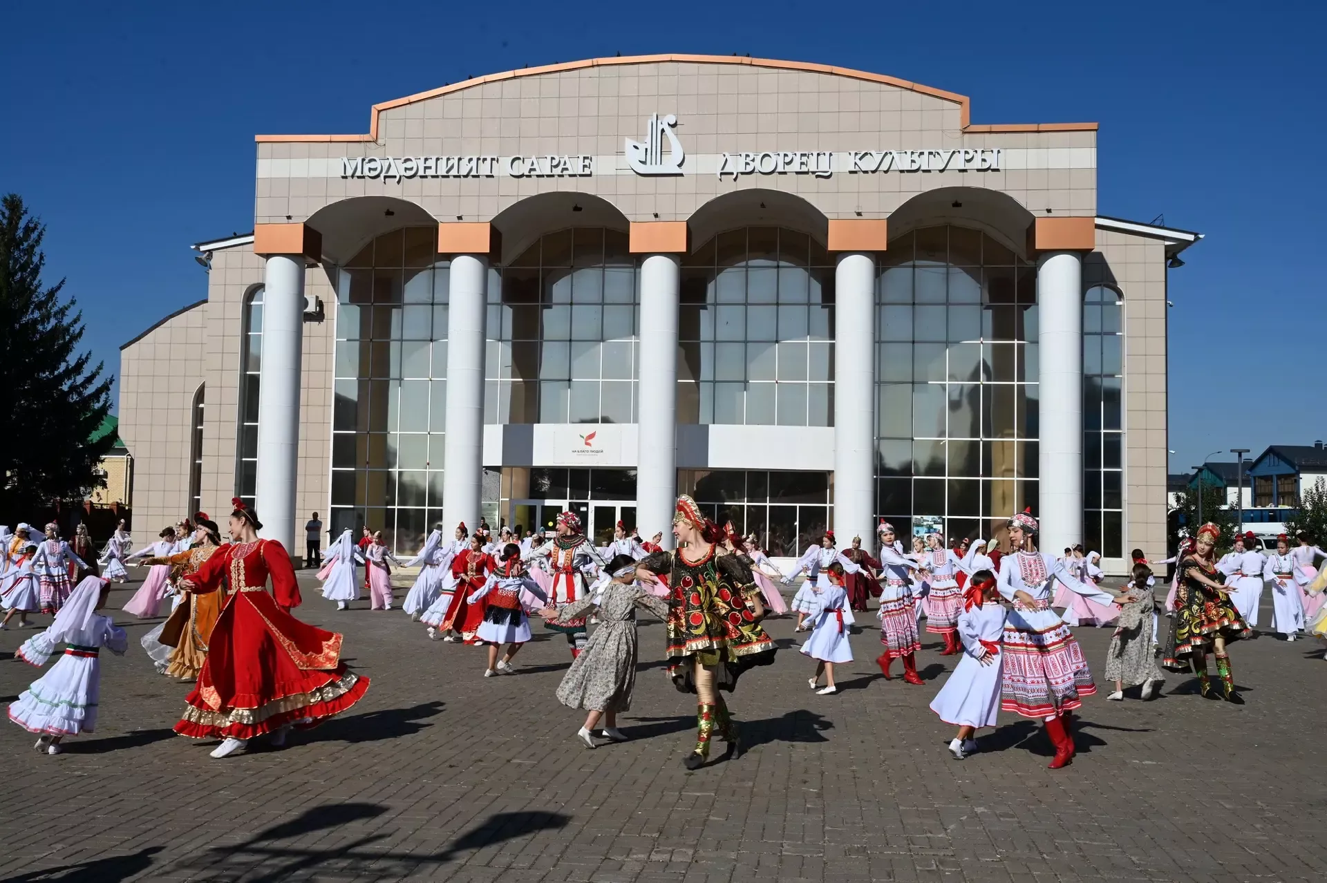 Коллектив «Илем» из Новошешминского района удостоен награды Ассамблеи народов Татарстана
