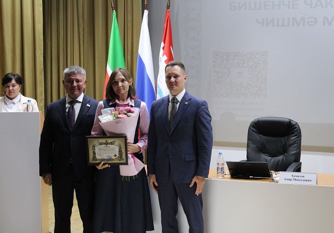 На заседании Совета района наградили достойных новошешминцев (фоторепортаж)