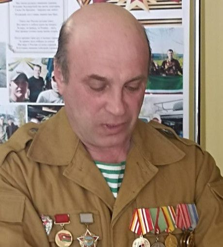 Ветеран — «афганец» Виктор Калмыков проголосовал на избирательном участке