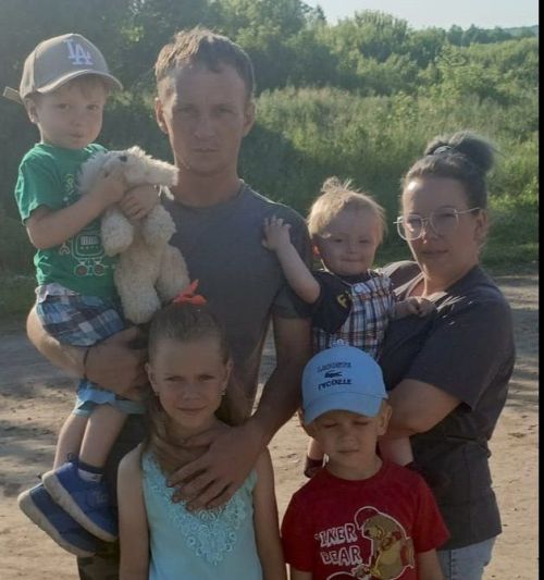 Социальную помощь получили около 30 граждан района