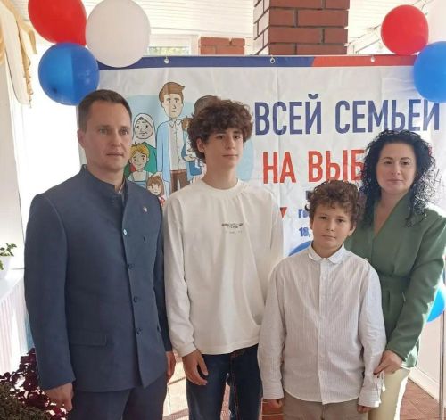 Глава Новошешминского района Егор Тарнавский исполнил свой гражданский долг