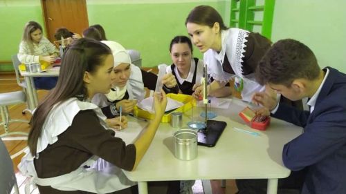 3 ноября в Зиреклинском лицее состоялся турнир по экспериментальной физике