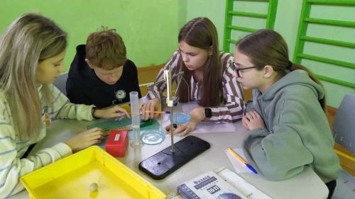 3 ноября в Зиреклинском лицее состоялся турнир по экспериментальной физике